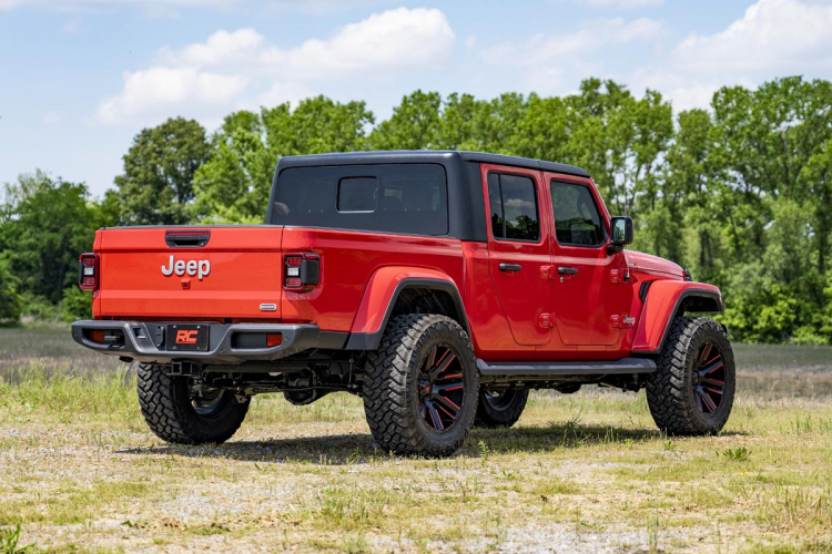 Jeep Gladiator 2.5" Lift Kit - immagine 3