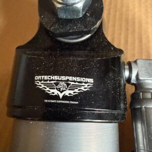 Set Ammortizzatori JK Ortech Performance Adjustable 2.5" - immagine 3