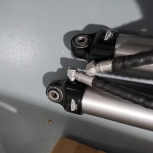 Set Ammortizzatori JK Ortech Performance Adjustable 2.5" - immagine 8